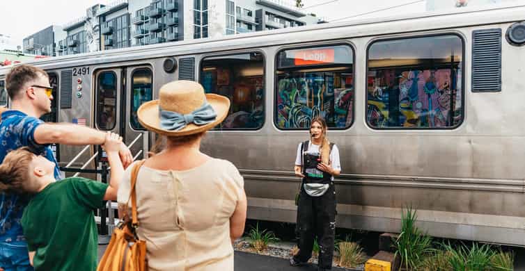 Miami: Wynwood Walls, Galleries, and Murals Guided Tour photo 9