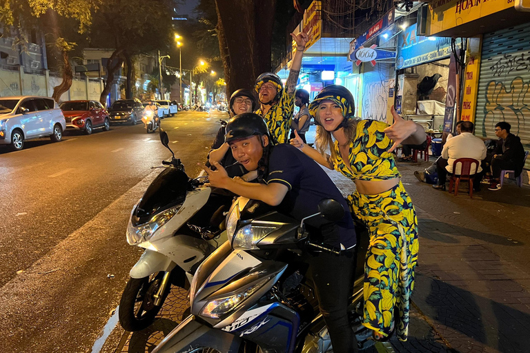 Excursion en scooter à Saigon pour découvrir les bières artisanales et la gastronomieVisite de Saigon en scooter à la recherche de bières artisanales