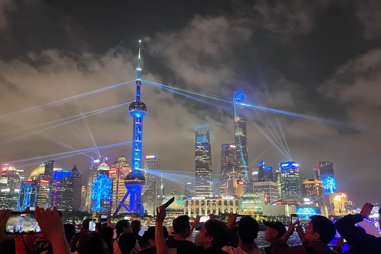 Shanghai: tour privato personalizzabile di 4 ore dei luoghi più importantiShanghai: tour di 4 ore con guida privata e macchina privata