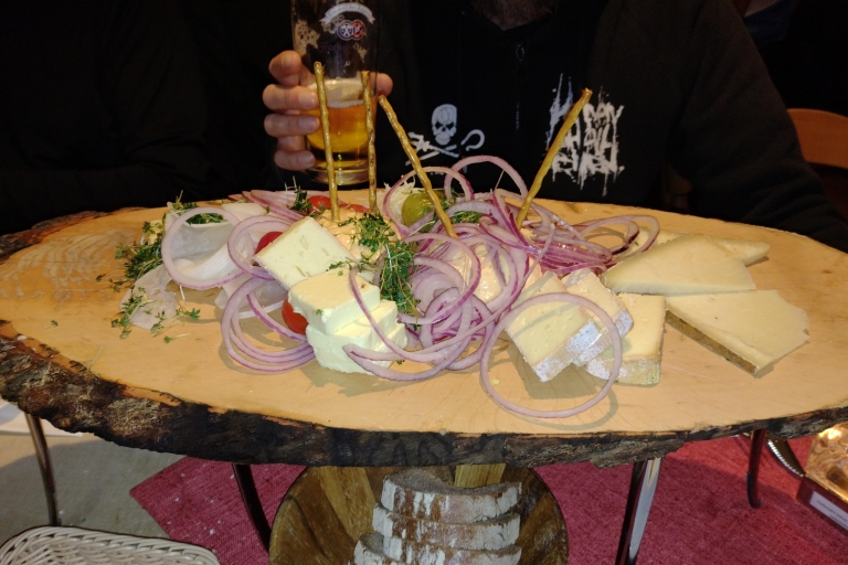 Monachium: Bavarian Food Tour z 3-daniowym posiłkiem