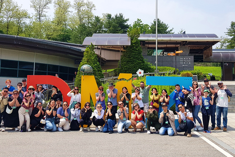 Seoul: DMZ & Live Talk with North Korean Defector Join in tour from City Hall Station