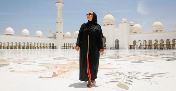 Abu Dhabi: Sheikh Zayed Grand Mosque Tour mit Fotograf