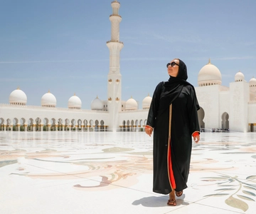 Abu Dhabi: Sheikh Zayed Grand Mosque Tour with Photographer