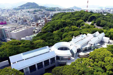 Hiroshima & Miyajima: Private Day Tour with English Guide