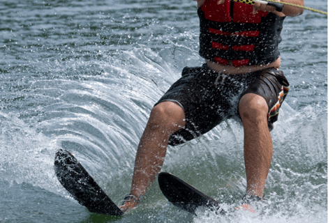 Barbados: 30-Min Water Skiing Lesson at Supreme Watersports