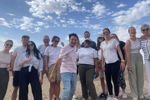 Marrakech à la vallée de l&#039;Ourika - Excursion d&#039;une journée avec déjeuner et cascadeExcursion d&#039;une journée panoramique de Marrakech à la vallée de l&#039;Ourika, déjeuner et ca