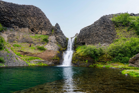 3-Day Highlands: Landmannalaugar, Emerald Ridge & Háifoss