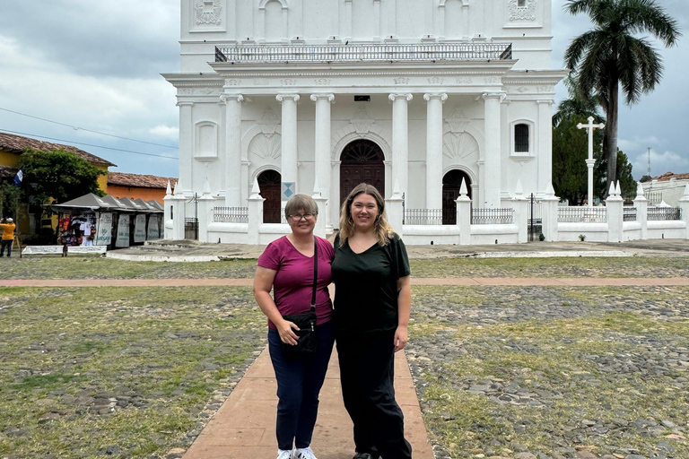 San Salvador: wycieczka do Suchitoto i historycznego centrum miasta