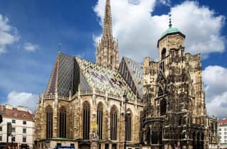 Geführter kaiserlicher Spaziergang durch Wien: Hofburg, Habsburger, St. Stephan