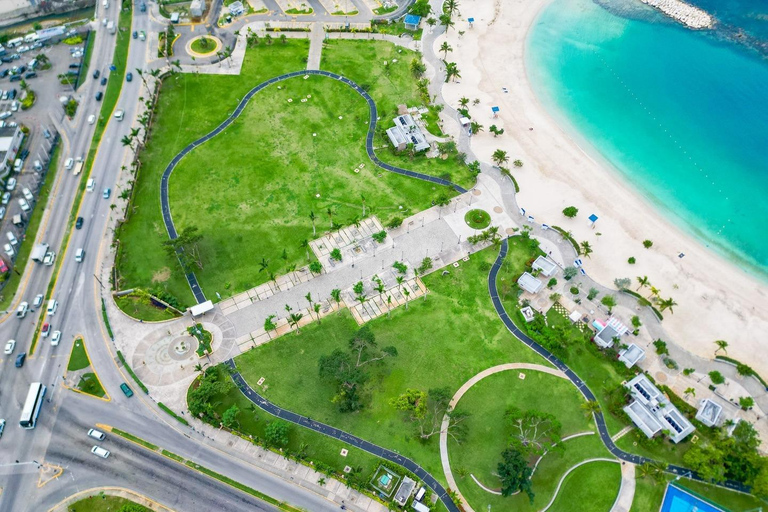 Montego Bay: Walking Tour with Lunch and Ice Cream