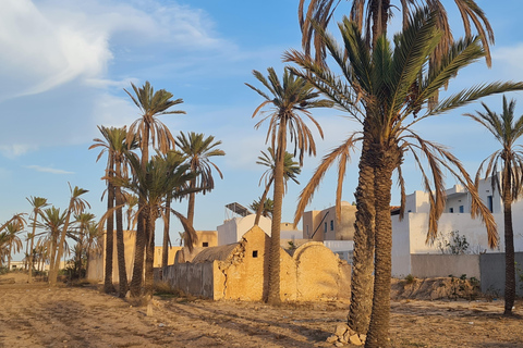 正宗杰尔巴：日落马车之旅和东方小吃正宗杰尔巴岛：日落马车之旅和免费东方小吃