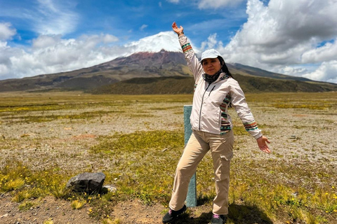Cotopaxi: All-Inclusive Sightseeing Tour with Visit to Limpiopungo Lagoon Cotopaxi: All-Inclusive Sightseeing Tour with a Visit to Laguna de Limpiopungo