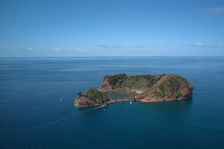 Skip the Crowds: Vila Franca Islet VIP Volcano Cruise