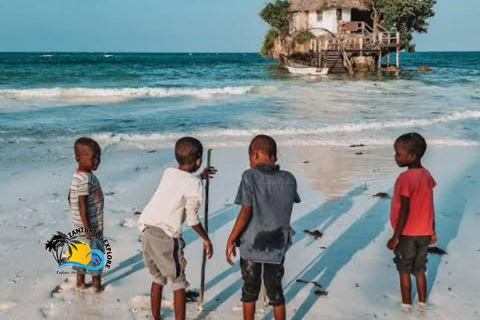 Wycieczka z delfinami Mnemba, las Jozani i restauracja The RockMiejsce zbiórki wyłącznie w Mnemba Transfer Point