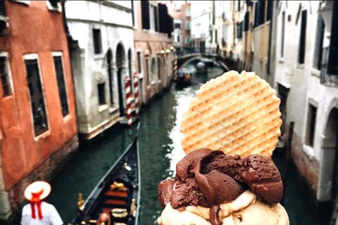 Venice: Pasta Class with Wine Tasting and Gelato