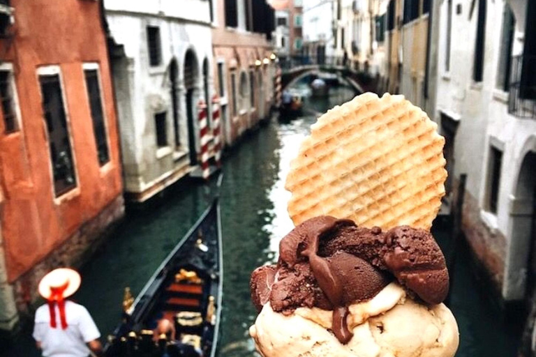 Venice: Pasta Class with Wine Tasting and Gelato