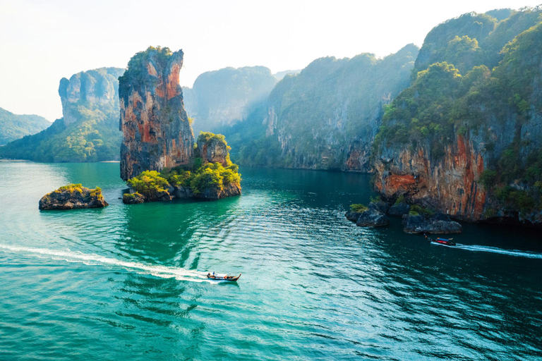 Krabi: Private Long-Tail Boat Tour to Hong Island