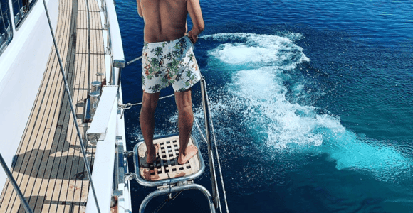 Mykonos: Delos and Rhenia Islands Cruise with BBQ Meal
