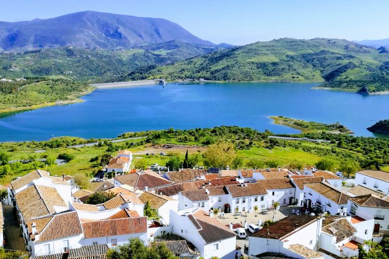 Villages blancs et Ronda : Excursion d&#039;une journée depuis SévilleRéunion à l&#039;Interparking Cano y Cueto