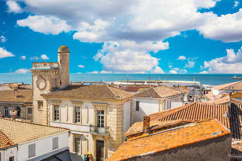 Saintes-Maries de la mer: At the heart of Camargue history