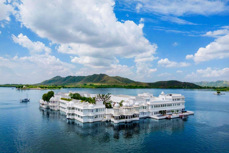 Desde Udaipur: Tour privado en coche por la ciudad de Udaipur