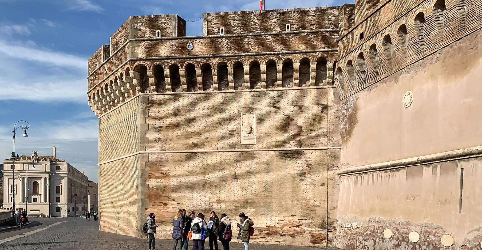 ローマ、オーディオアプリを使用したカステルサンタンジェロは、ラインチケットをスキップします - Housity