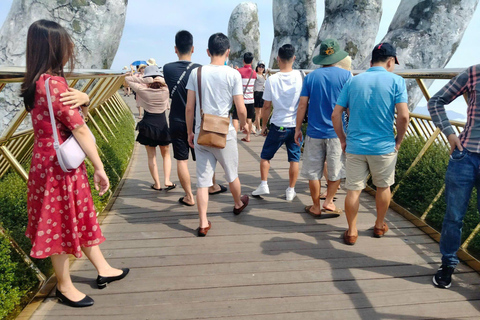 Da Nang: Excursión de un día a las Colinas de Ba Na y el Puente DoradoVisita matinal