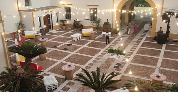 Marsala: Historic Winery Tour with Wine Tasting
