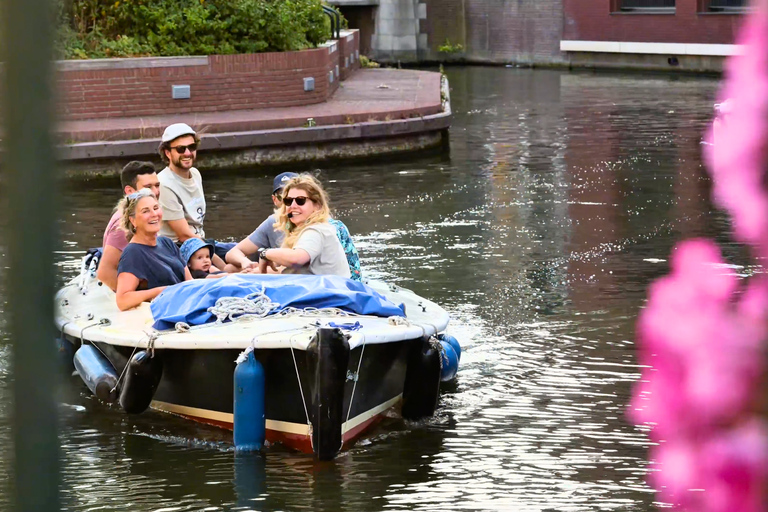 The Hague: Self-Drive Boat Rental up to 7 people, no licence