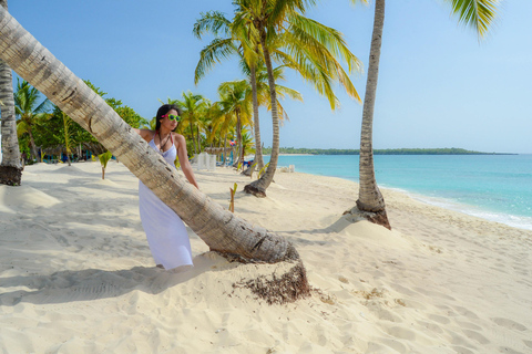 Catalina Snorkeling at The Wall & Altos de Chavón Tour