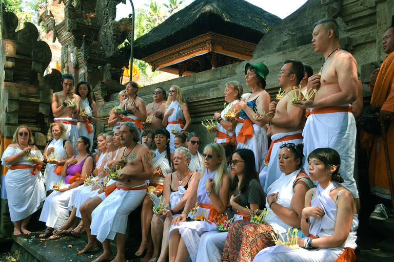 Tirta Empul : Balinese Home & Sacred Melukat Purification