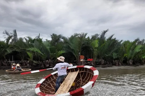Hoi An: Fabricación de Linternas, Barco Cesto y Clase de Cocina