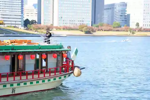 Tóquio: Cruzeiro Yakatabune com espetáculo japonês e bebidas