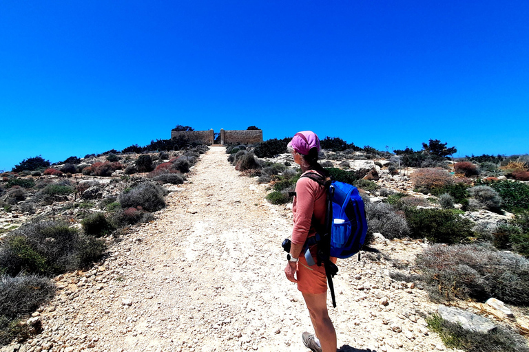 Gozo Unveiled: Guided Hiking in Comino Island