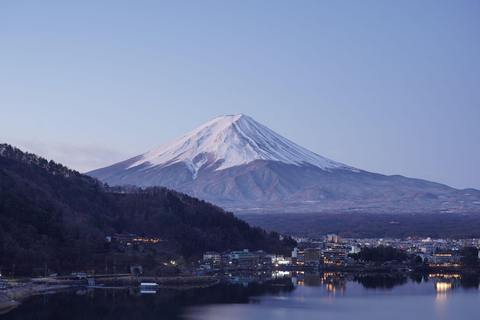 Mt. Fuji Guided Summit Climb with Mountain Hut Stay From Tokyo by Public Transit