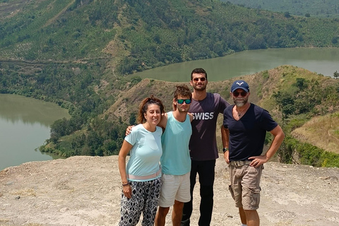 Kampala: 3-Day Queen Elizabeth National Park Safari Tour