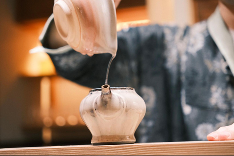 Nara: A completely private tour to meet your favorite tea (Copy of) 奈良: 伝統的日本家屋で日本茶と伝統工芸に触れる 90分コース