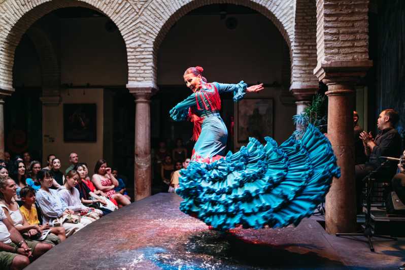 Sevilla: Flamencoshow med valgfri billett til flamencomuseet