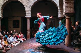 Sevilla: Flamenco-Show mit optionalem Flamenco-Museumsticket