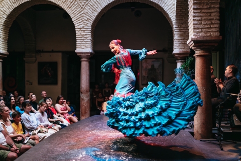 Sevilla: Flamenco-Show mit optionalem Ticket ins MuseumFlamenco-Museum: Ticket und Show