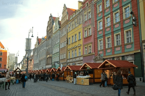 Wrocław: Christmas Market and City Highlights Walking Tour