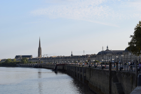 Bordeaux: visita la città in bicicletta