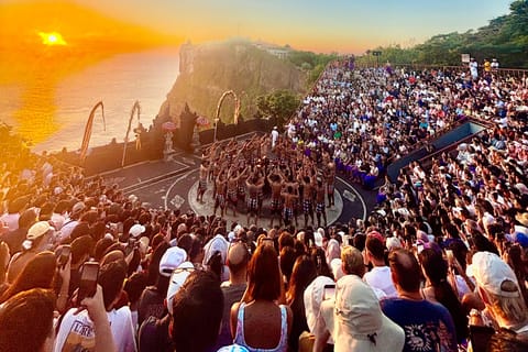 Bali: Uluwatu Temple Sunset & Kecak Dance Private Tour
