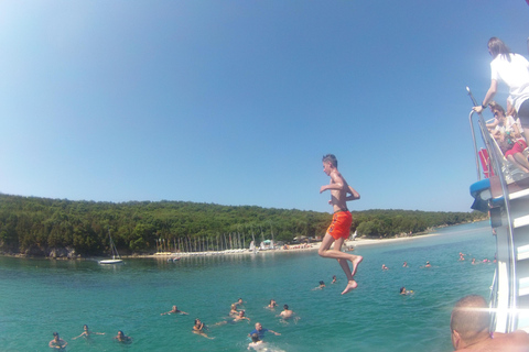 Lefkimmi: Blue Lagoon Cruise with BBQ Lunch and Swim Stops