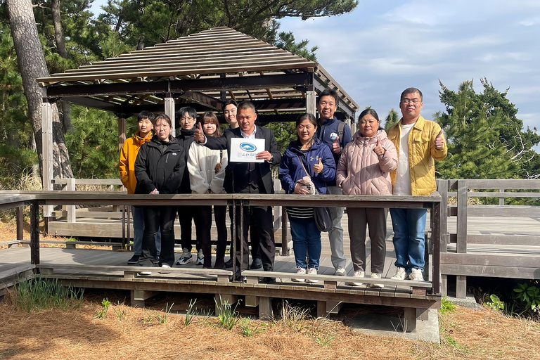 Small Group Day Tour:Omuro Mountain & the Izu Scenic Railway Hotel Transfer Option