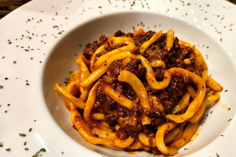 From Siena: Best of Tuscany Wines & Lunch in Montepulciano ENG/SPA/ITA Small Group Tour Option