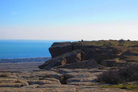 From Baku: Off-Road Gobustan & Mud Volcanoes Tour