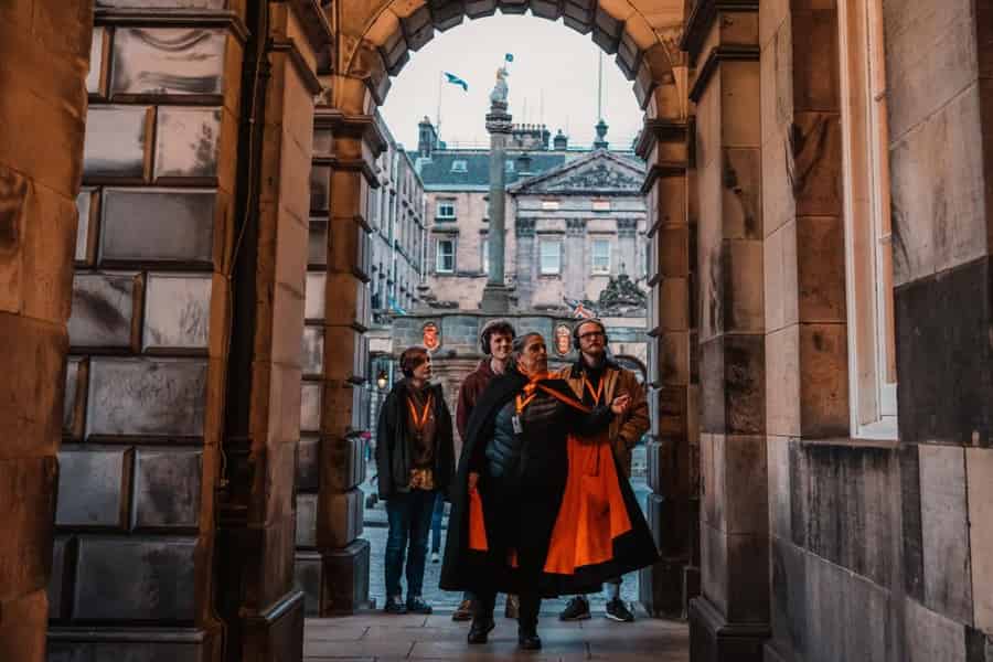 Edinburgh: Immersive Haunted Underground Tour für Kleingruppen. Foto: GetYourGuide