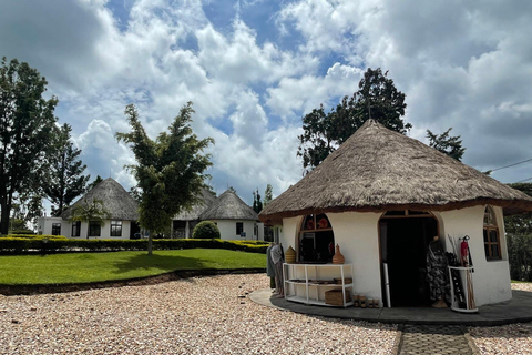 Kigali: Tour cultural por el palacio real, el museo y el memorial.Kigali: Visita cultural al palacio real, el museo y el memorial