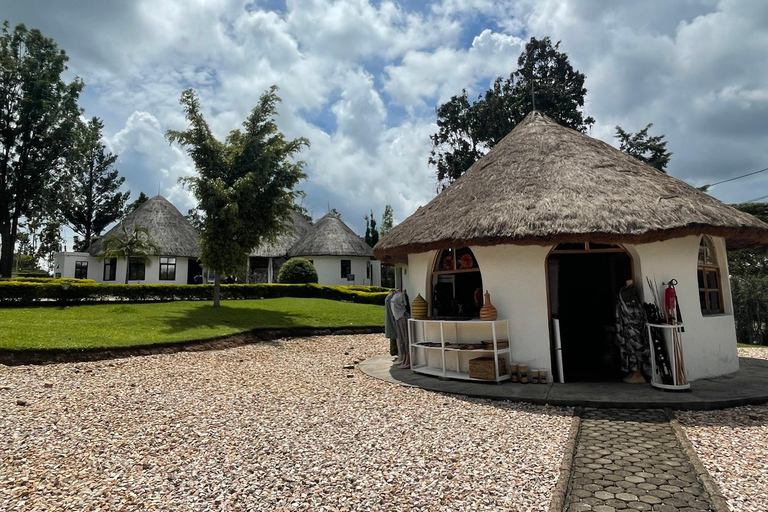 Kigali: Tour cultural por el palacio real, el museo y el memorial.Kigali: Visita cultural al palacio real, el museo y el memorial